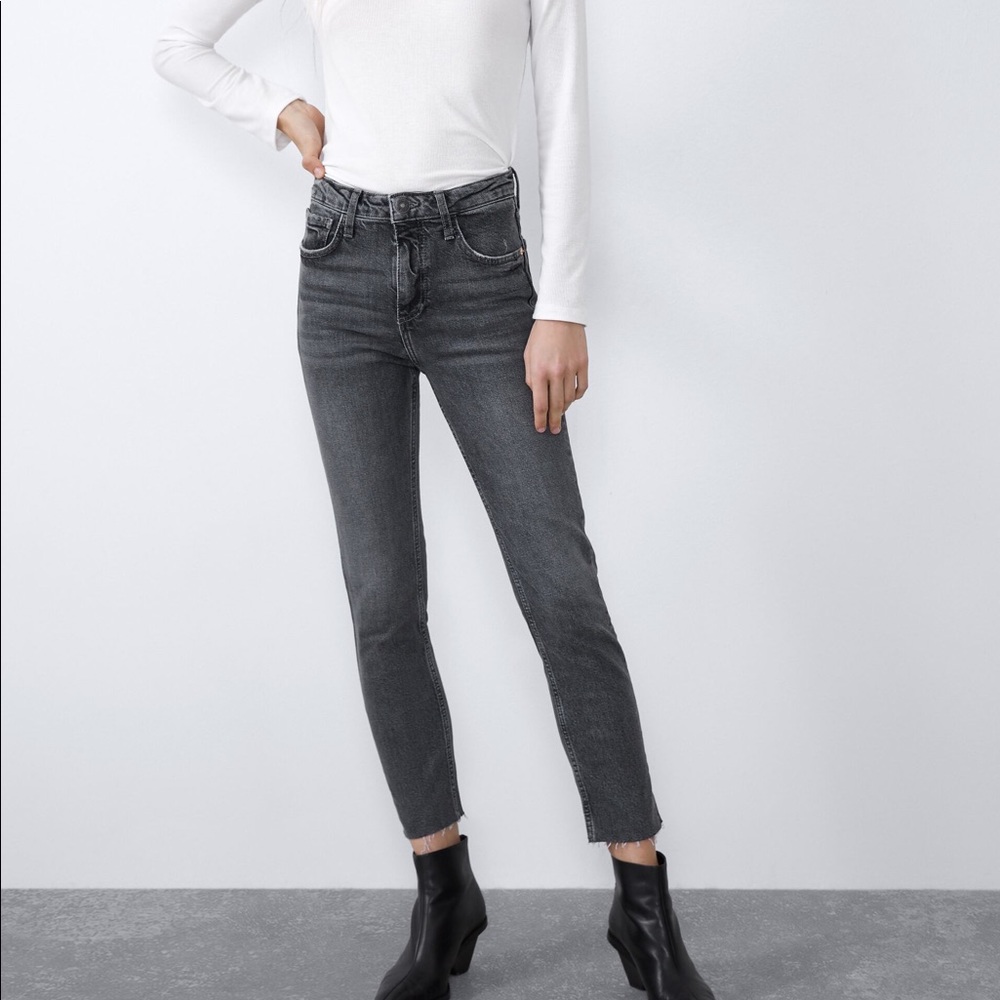 Zara gray Faded hi-rise jeans Size 38/6 - Picture 3 of 5